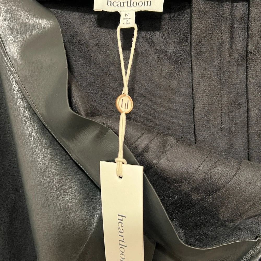 Heartloom Black Leather Skirt - Picture 8 of 11
